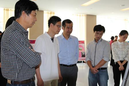 参观常山县治水办阶段性成果展